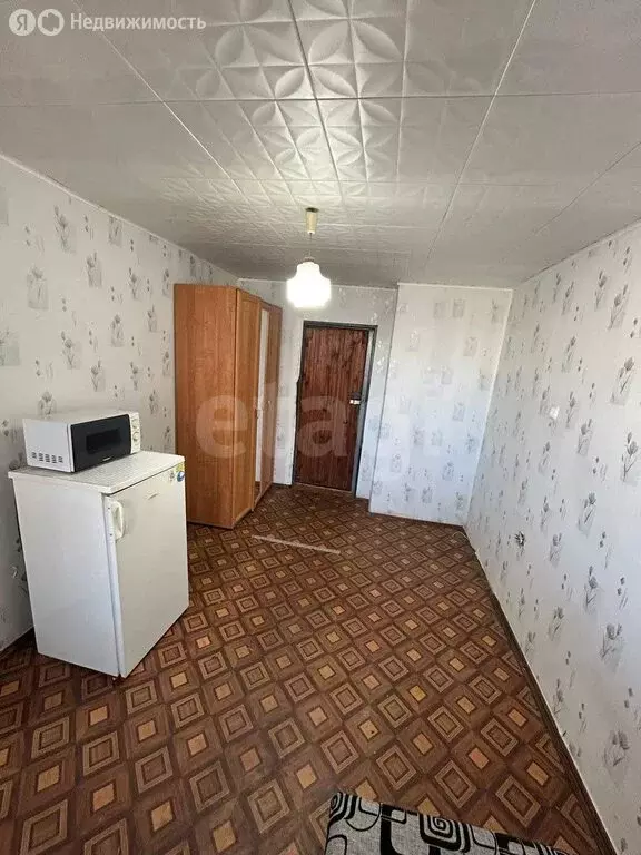 1к в 6-комнатной квартире (12.4 м) - Фото 0