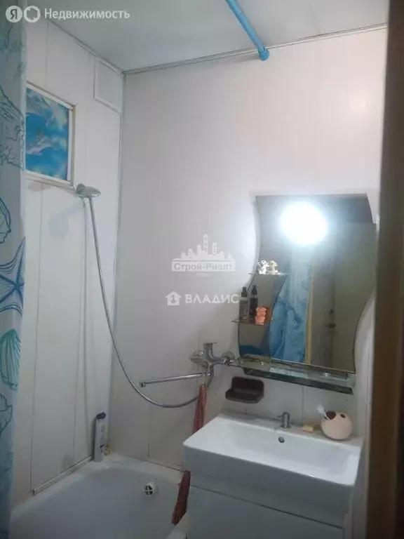 3-комнатная квартира: Керчь, улица Кирова, 67 (48 м) - Фото 2