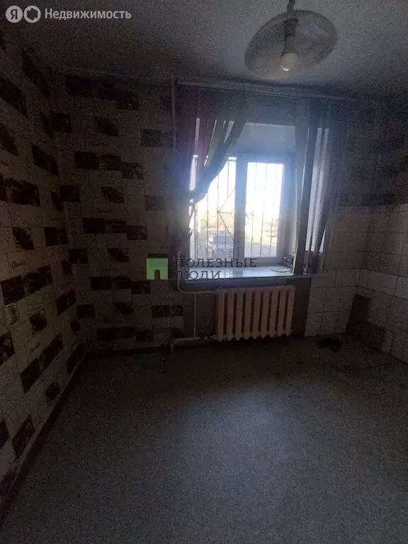 1-комнатная квартира: Кызыл, улица Калинина, 3Б (33 м) - Фото 0