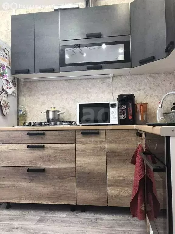 2-комнатная квартира: Новый Уренгой, район Северная Жилая Часть, ... - Фото 2