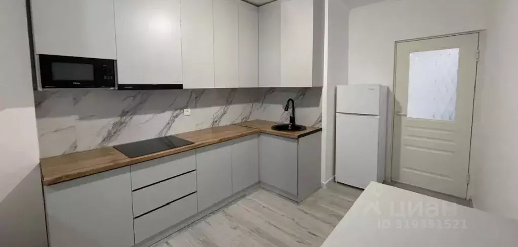 1-к кв. Татарстан, Казань ул. Хади Такташа, 123 (43.0 м) - Фото 1