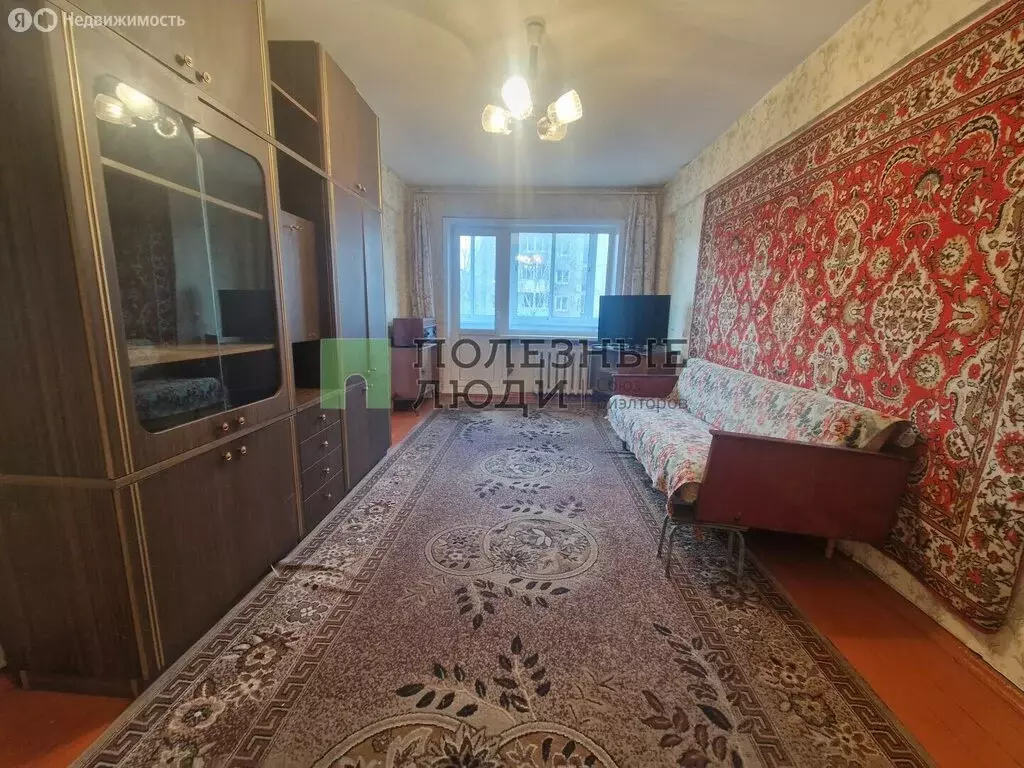 3-комнатная квартира: Ангарск, 8-й микрорайон, 18 (49.4 м) - Фото 1
