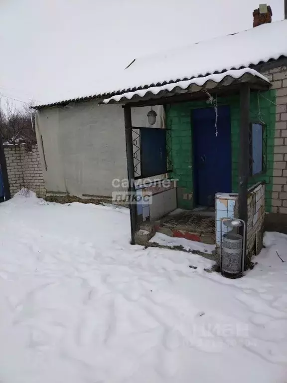 Дом в Курская область, Октябрьский район, Лобазовский сельсовет, ... - Фото 2