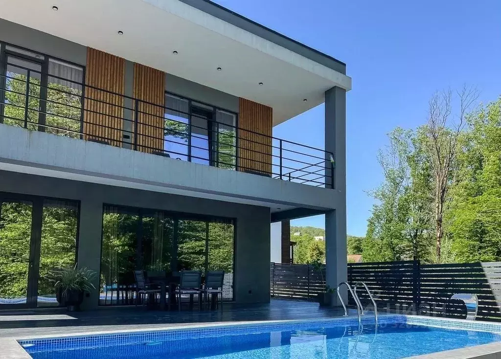 Дом в Краснодарский край, Сочи городской округ, с. Высокое ул. ... - Фото 1