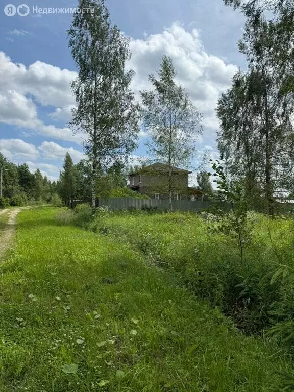 Участок в Тверская область, Кимрский муниципальный округ, деревня ... - Фото 1