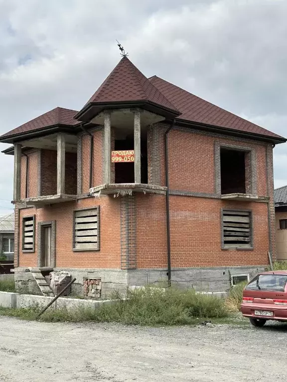 Дом в Северная Осетия, Владикавказ Хурзарин СНТ, ул. Асланбека ... - Фото 0