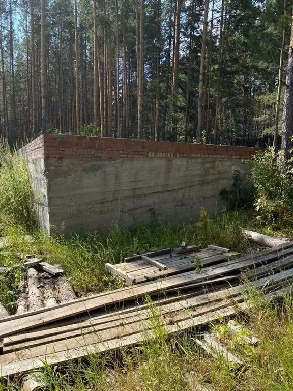 Участок в Башкортостан, Белорецкий район, с. Тирлянский ул. И. ... - Фото 0