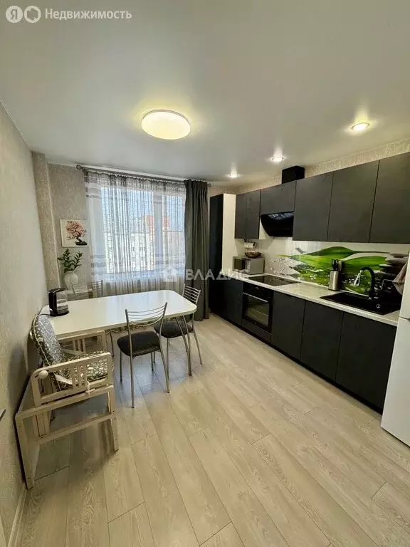 3-комнатная квартира: Сыктывкар, Тентюковская улица, 455/1 (66.8 м) - Фото 1
