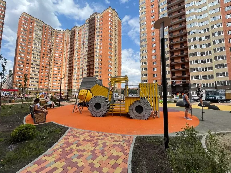 Студия Краснодарский край, Краснодар ул. Им. Героя Яцкова И.В, 19к2 . - Фото 1