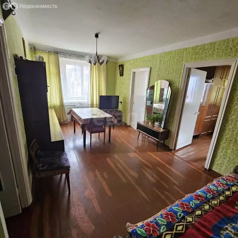 4-комнатная квартира: Омск, Ипподромная улица, 14А (61.6 м) - Фото 1