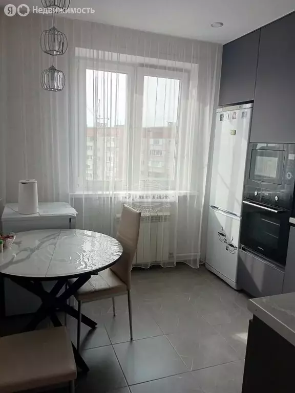 2-комнатная квартира: Курган, жилой район Заозёрный, 1-й микрорайон, ... - Фото 1