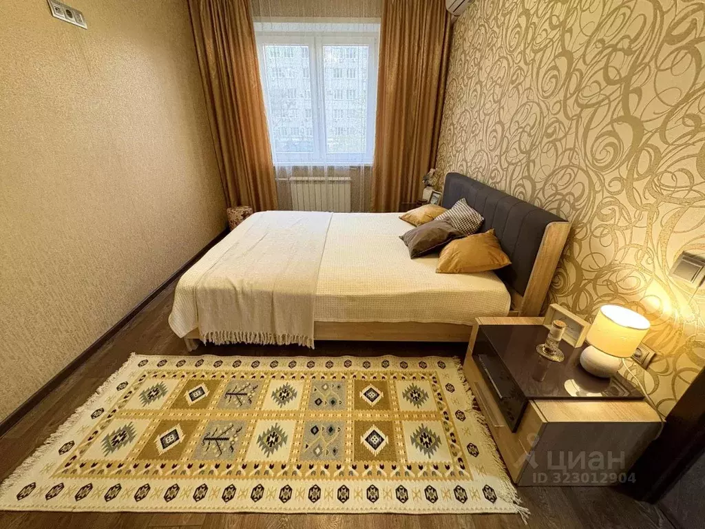 3-к кв. Астраханская область, Астрахань ул. Медиков, 9 (69.1 м) - Фото 2