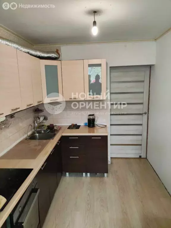 2-комнатная квартира: Екатеринбург, улица Репина, 105 (48.2 м) - Фото 1
