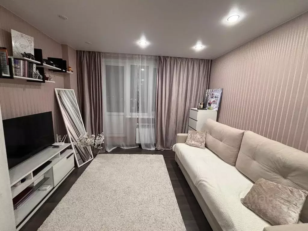 1-к кв. Татарстан, Казань ул. Виктора Сажинова, 3 (41.0 м) - Фото 2