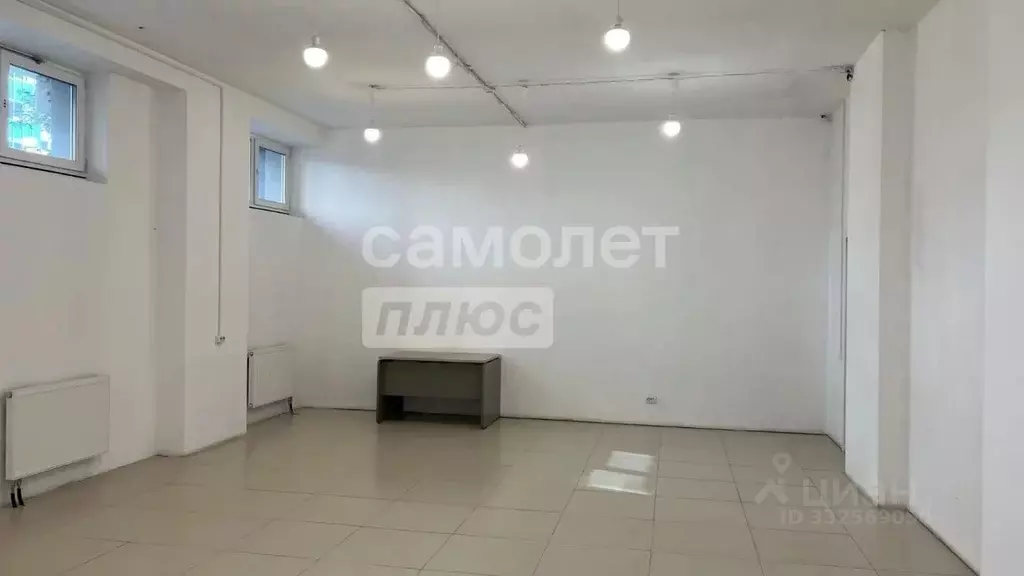 Офис в Татарстан, Казань ул. Амирхана Еники, 17б (53 м) - Фото 1