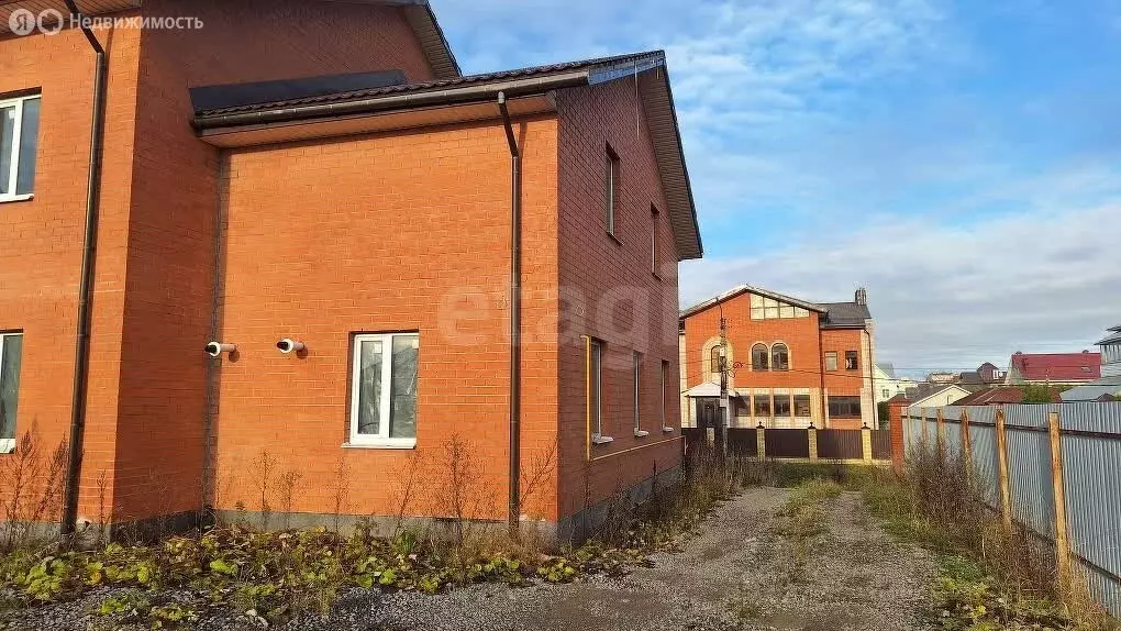 Дом в Череповец, улица Резникова (339.3 м) - Фото 2