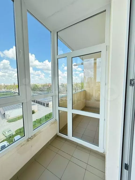 2-к. квартира, 65 м, 5/9 эт. - Фото 0
