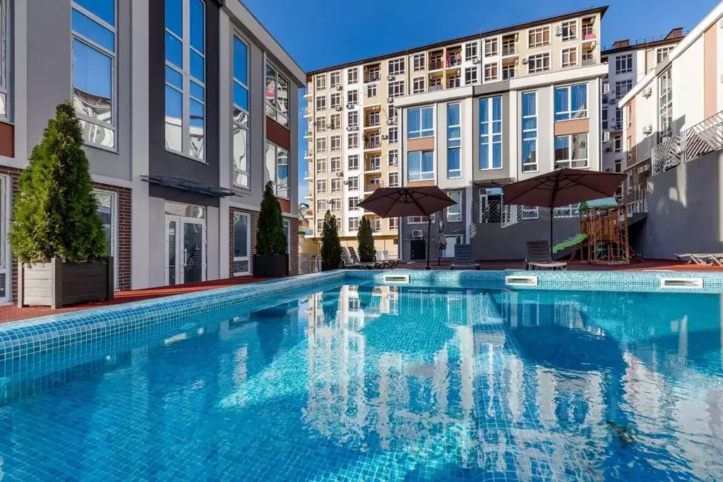 Комната Краснодарский край, Сочи Адлер жилрайон, ул. Изумрудная, 38/1 - Фото 1