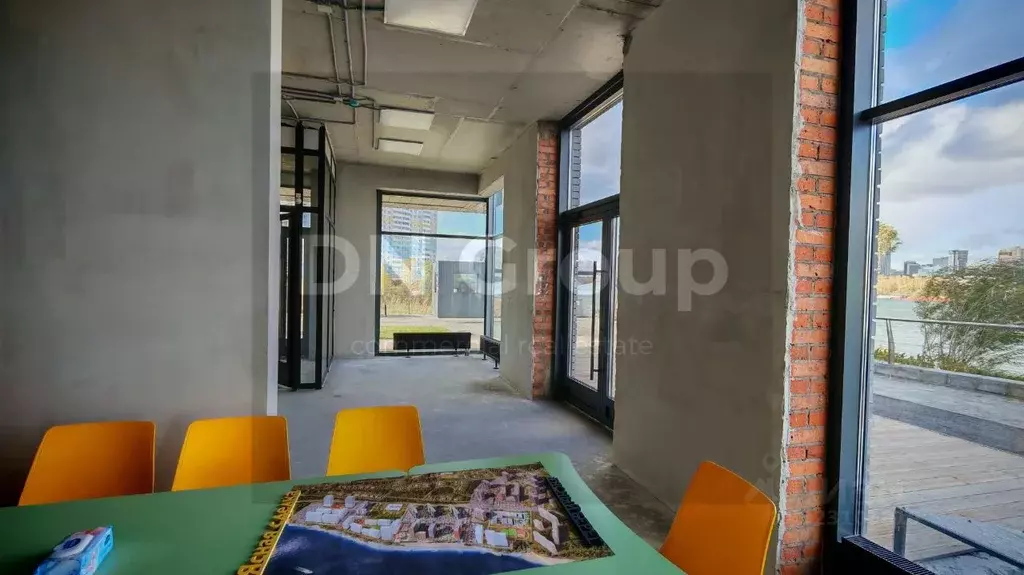 Торговая площадь в Новосибирская область, Новосибирск ул. Ясный Берег, ... - Фото 1