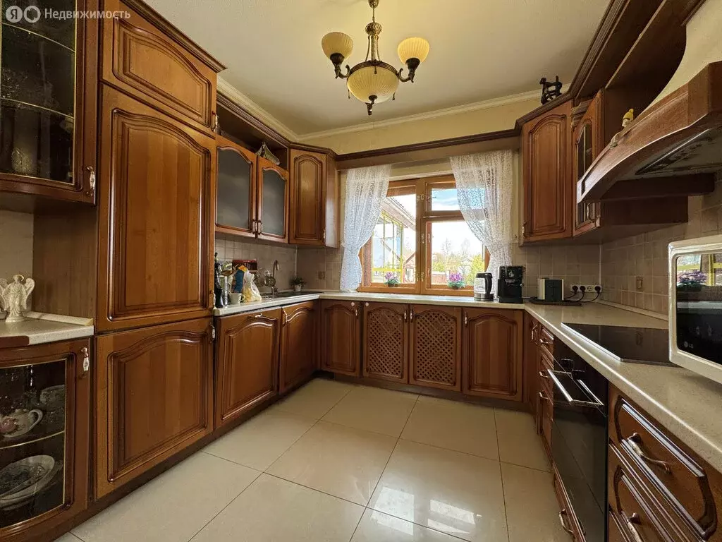 Дом в Киров, улица Лянгасы, 5Б (293.1 м) - Фото 1