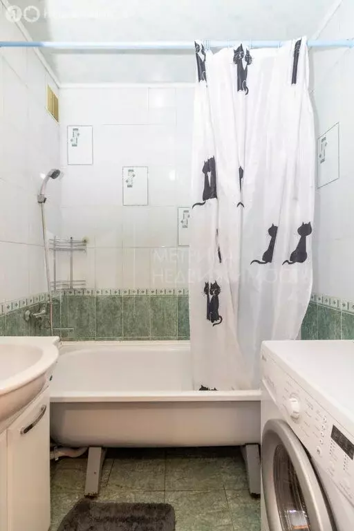 2-комнатная квартира: Тюмень, улица Баумана, 111 (53 м) - Фото 1