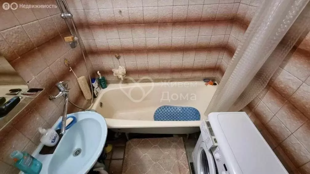 1-комнатная квартира: Волгоград, район Семь Ветров, бульвар 30-летия ... - Фото 1