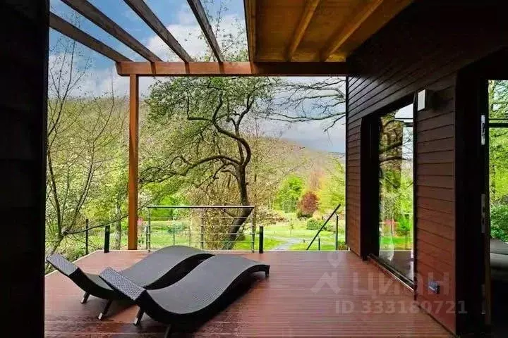 Дом в Краснодарский край, Сочи Красная Поляна пгт,  (100 м) - Фото 2