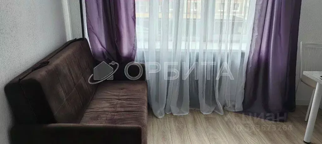 Студия Тюменская область, Тюмень ул. Мельникайте, 83 (23.4 м) - Фото 1