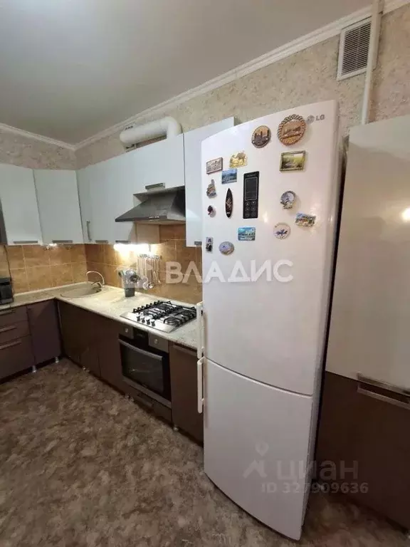 3-к кв. Волгоградская область, Волгоград ул. Генерала Штеменко, 5 ... - Фото 2