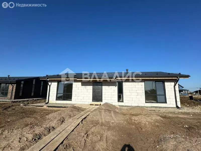 Дом в деревня Ладога, коттеджный посёлок Любимово (101.8 м) - Фото 1