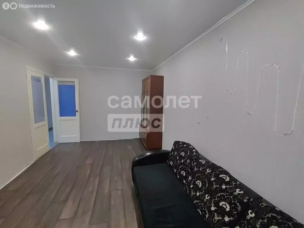 3-комнатная квартира: Туапсе, улица Войкова, 19 (64 м) - Фото 1