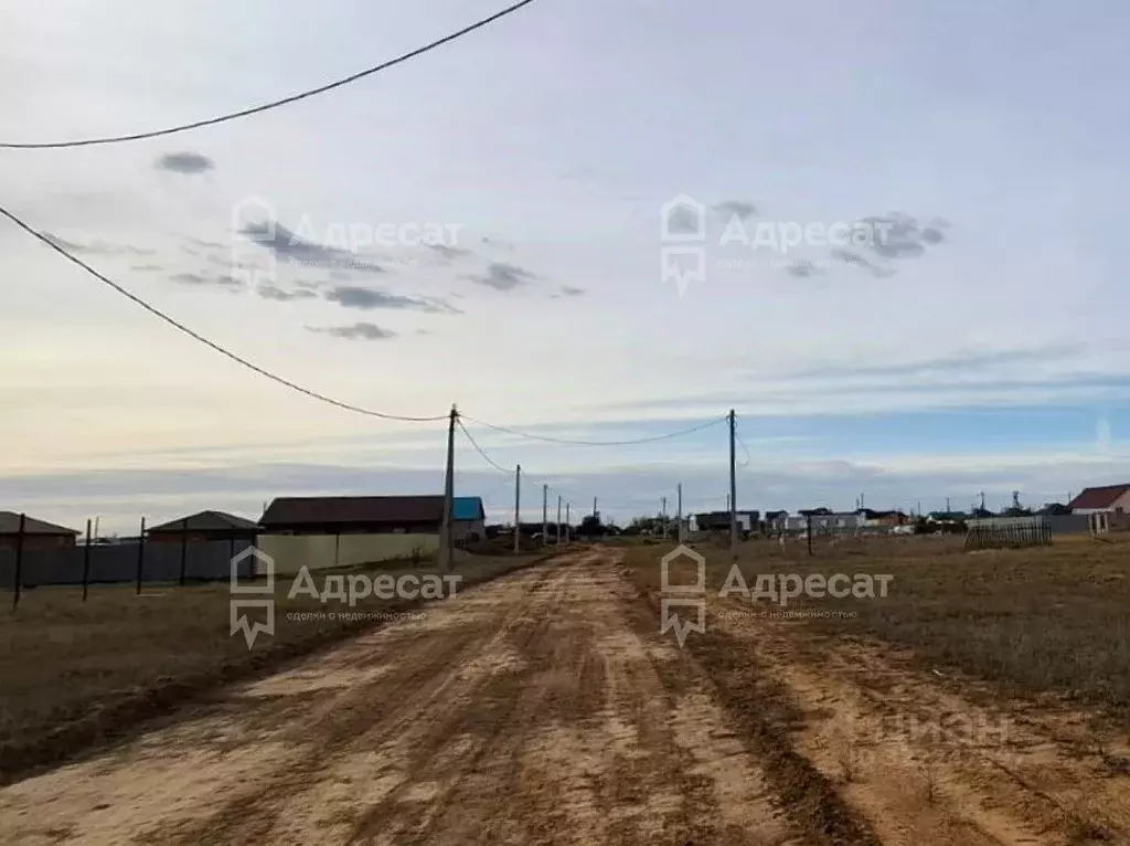 Участок в Волгоградская область, Волжский пер. Мирный (7.4 сот.) - Фото 1