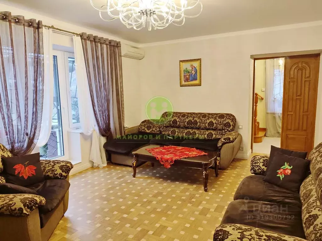Дом в Крым, Симферополь пер. Щорса, 5 (135 м) - Фото 1