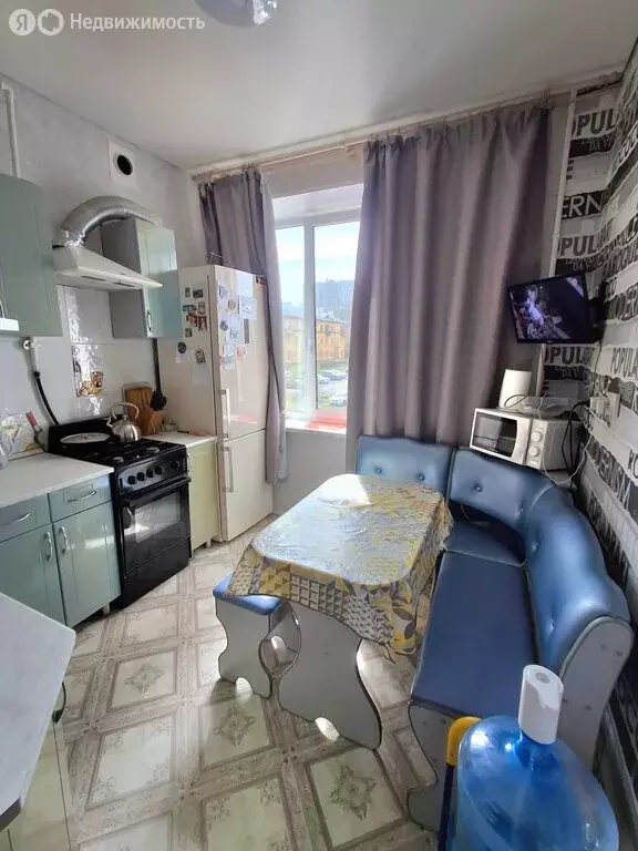 3-комнатная квартира: Челябинск, улица Сталеваров, 46А (65.5 м) - Фото 2