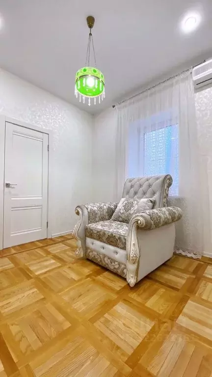 Дом в Краснодарский край, Краснодар Славянский мкр, ул. Имени Доватора ... - Фото 1