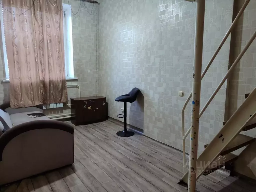 2-к кв. Красноярский край, Красноярск Даурская ул., 16 (43.0 м) - Фото 1