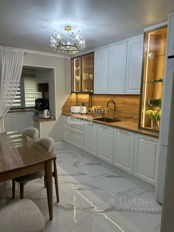 3-к кв. Чеченская республика, Грозный ул. А.А. Айдамирова (65.2 м) - Фото 0