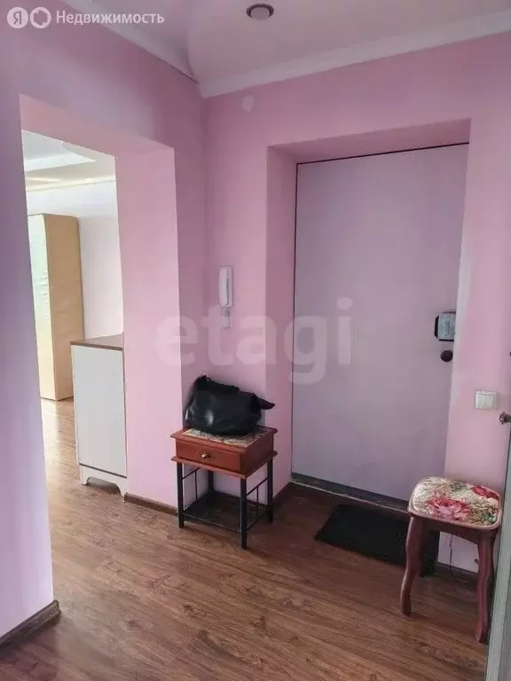 3-комнатная квартира: Ялуторовск, улица Карла Либкнехта, 33 (57.7 м) - Фото 2