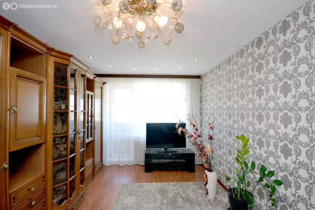 4-комнатная квартира: Якутск, микрорайон Птицефабрика, 10 (70.6 м) - Фото 2