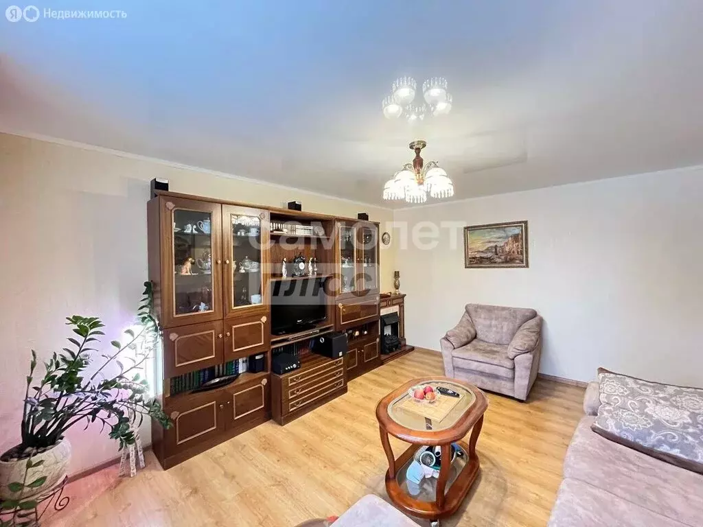 3-комнатная квартира: Череповец, Любецкая улица, 39 (63.5 м) - Фото 1