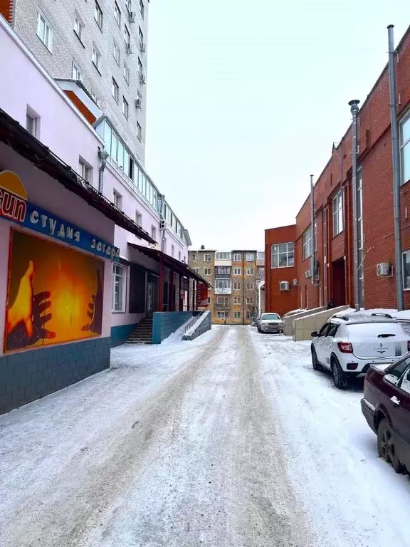 Помещение свободного назначения в Омская область, Омск Нефтезаводская ... - Фото 1