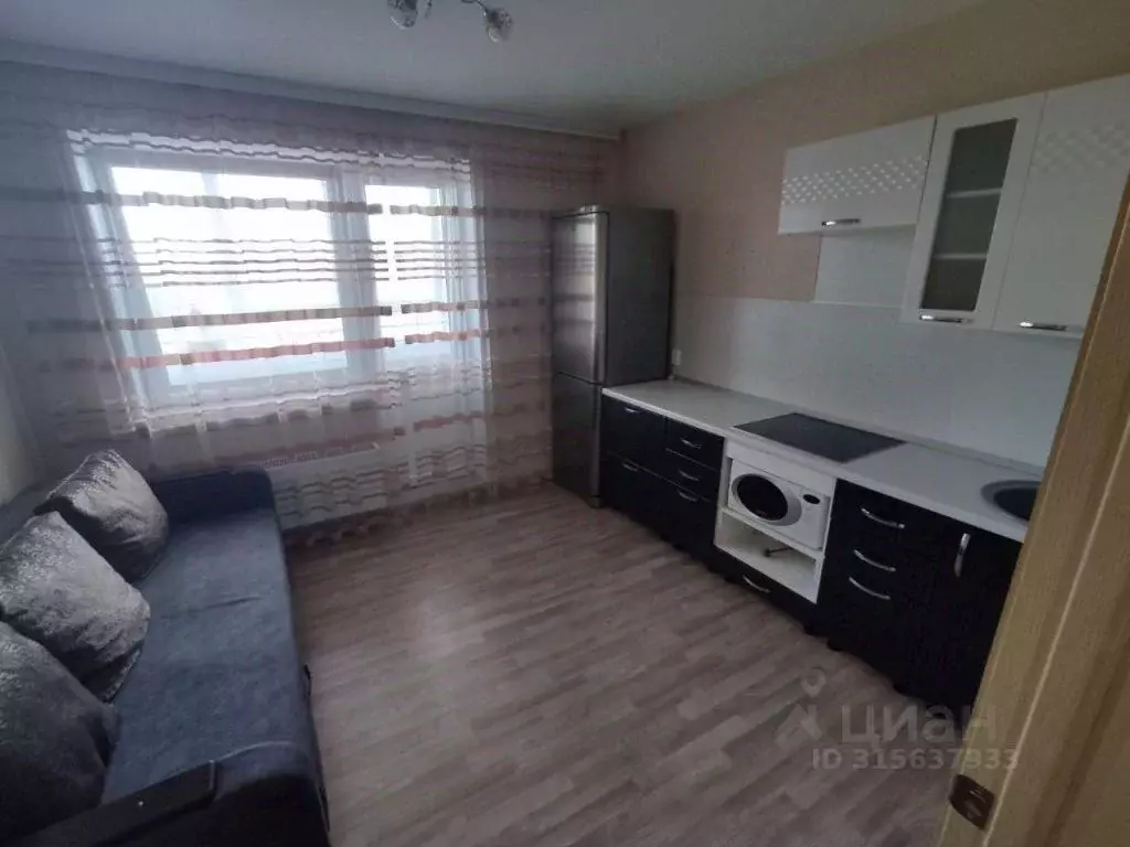 Студия Нижегородская область, Нижний Новгород Космическая ул., 34к2 ... - Фото 1