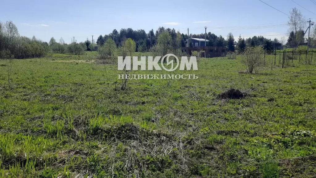 Участок в Московская область, Дмитровский муниципальный округ, Земляки ... - Фото 0