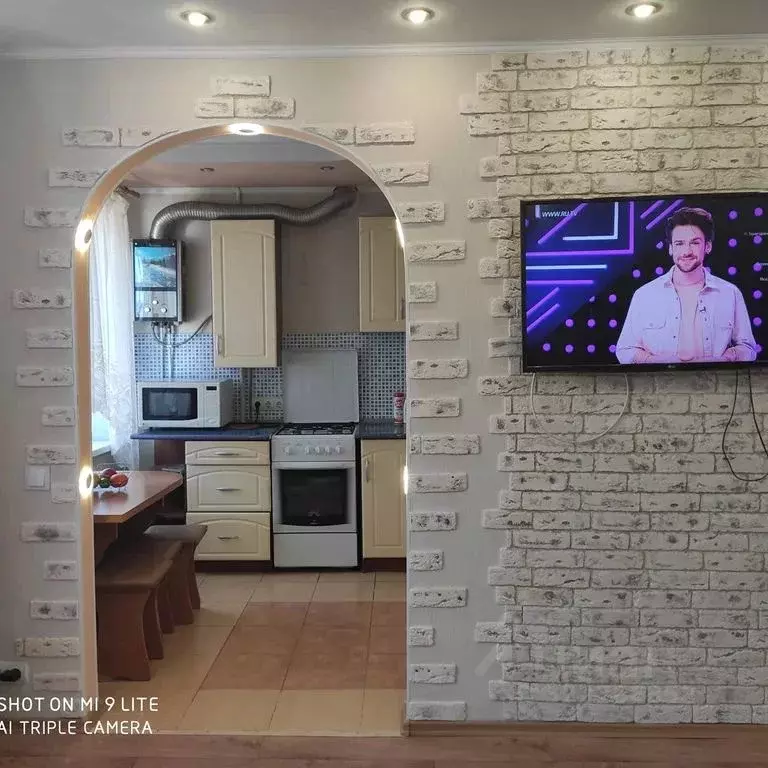 2-к кв. Крым, Керчь ул. Володи Дубинина, 20 (56.0 м) - Фото 1