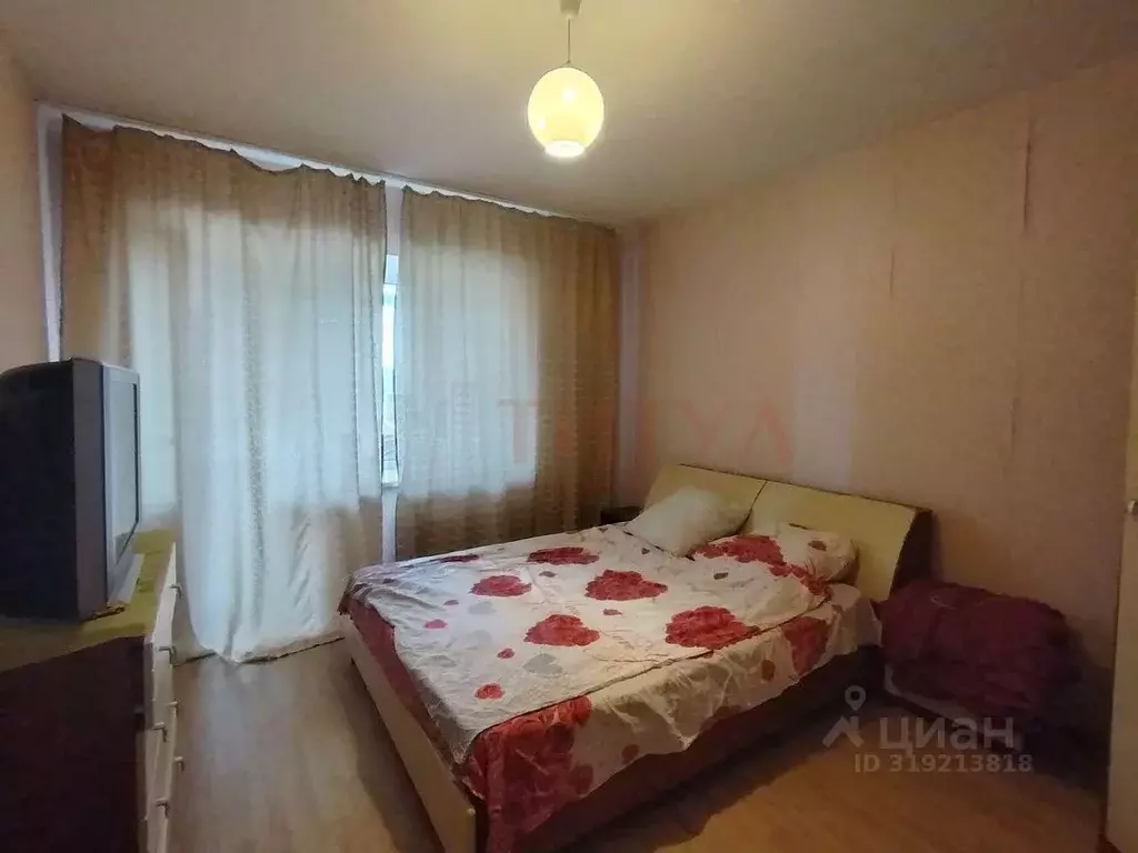 2-к кв. Белгородская область, Старый Оскол Степной мкр, 22 (71.0 м) - Фото 1