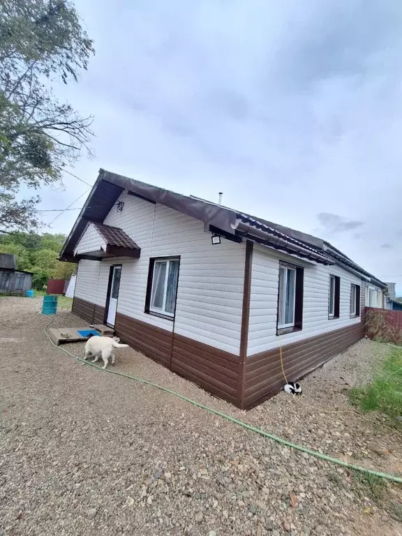 Дом в Приморский край, Анучинский муниципальный округ, с. Чернышевка ... - Фото 1