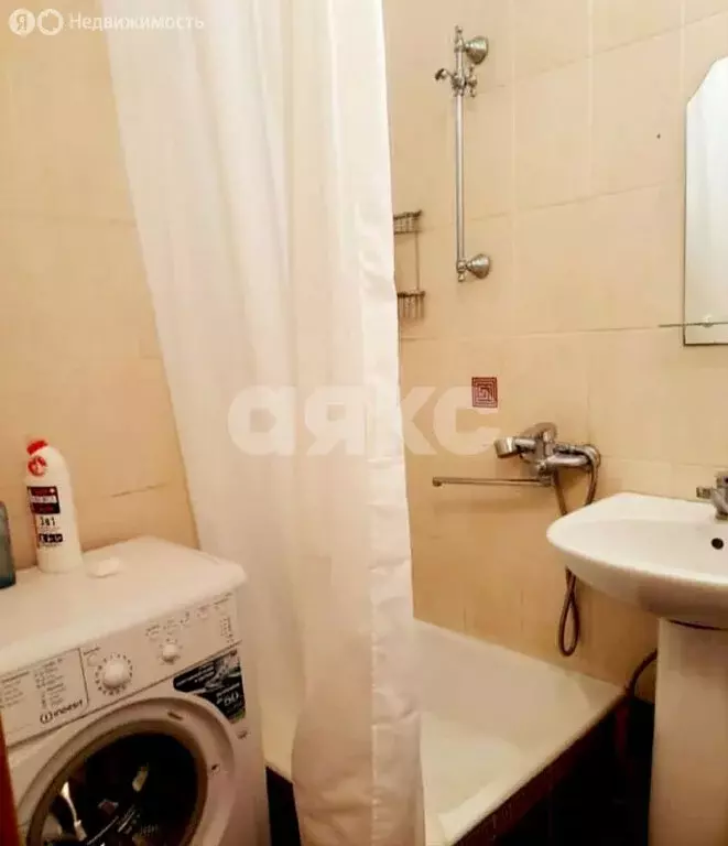 1-комнатная квартира: Адлер, улица Голубые Дали, 38 (30 м) - Фото 1