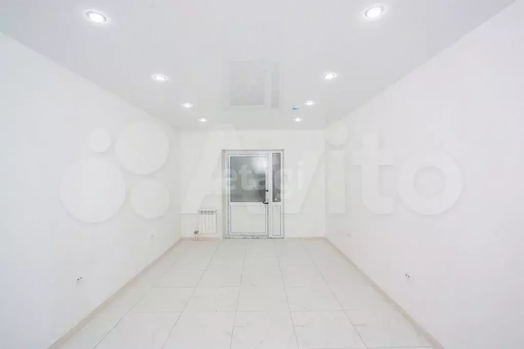 Продам офисное помещение, 48.6 м - Фото 0