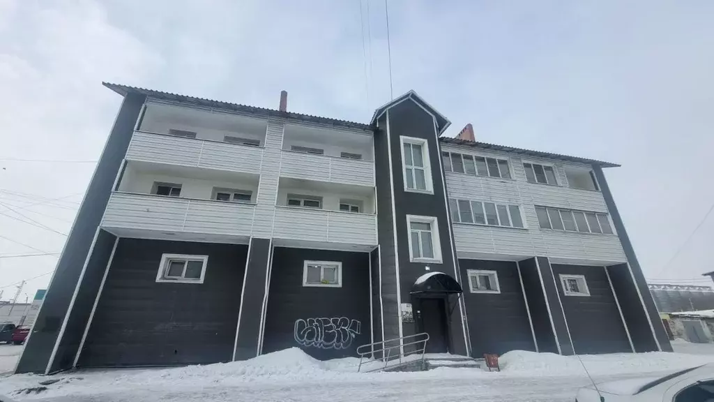 3-к кв. Новосибирская область, Искитим Комсомольская ул., 1А (121.0 м) - Фото 1