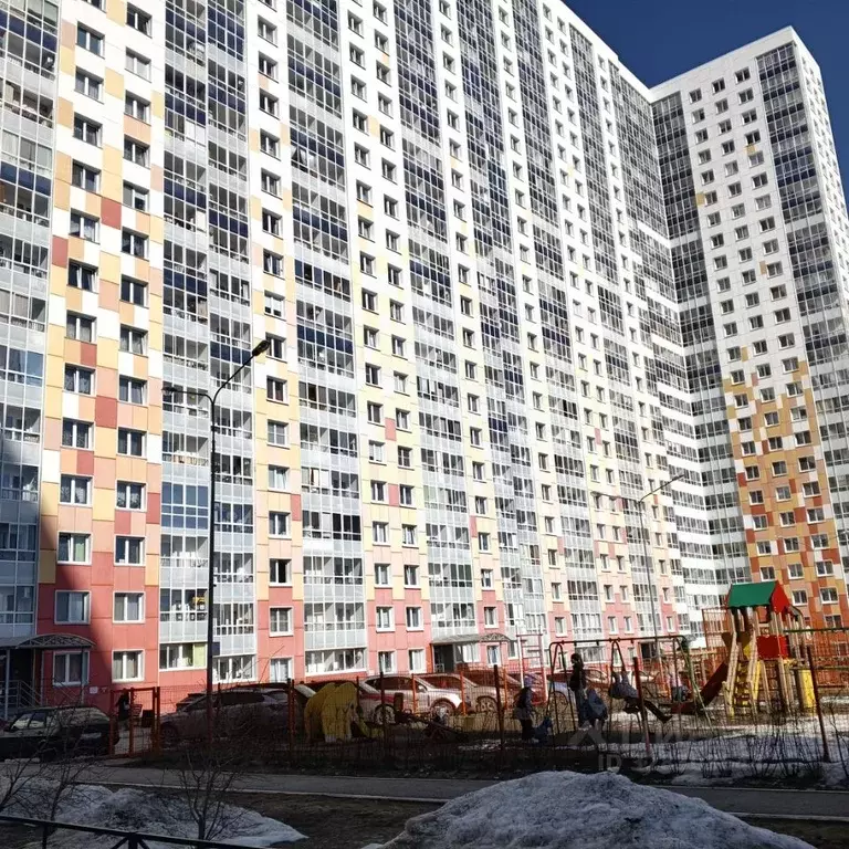 2-к кв. Пермский край, Пермь ул. Красные Казармы, 64 (65.0 м) - Фото 1